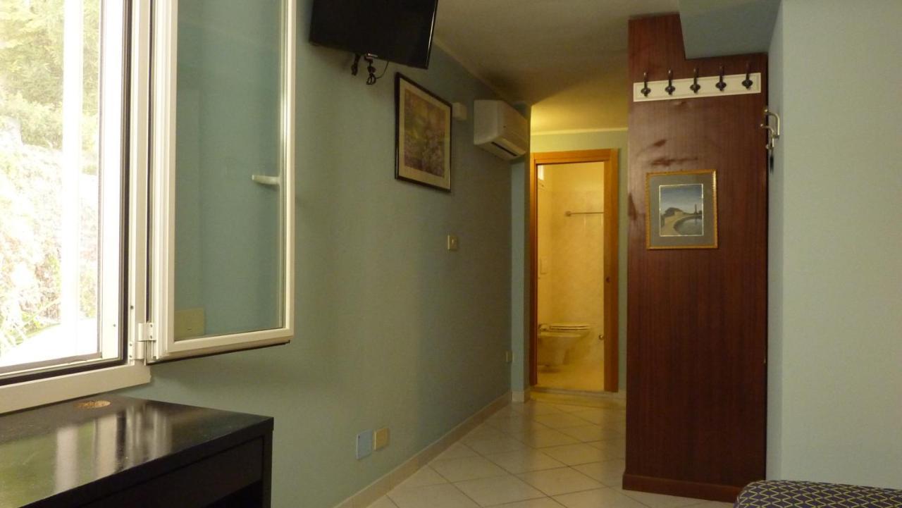 אוספדלטי Hotel La Perla Del Capo מראה חיצוני תמונה