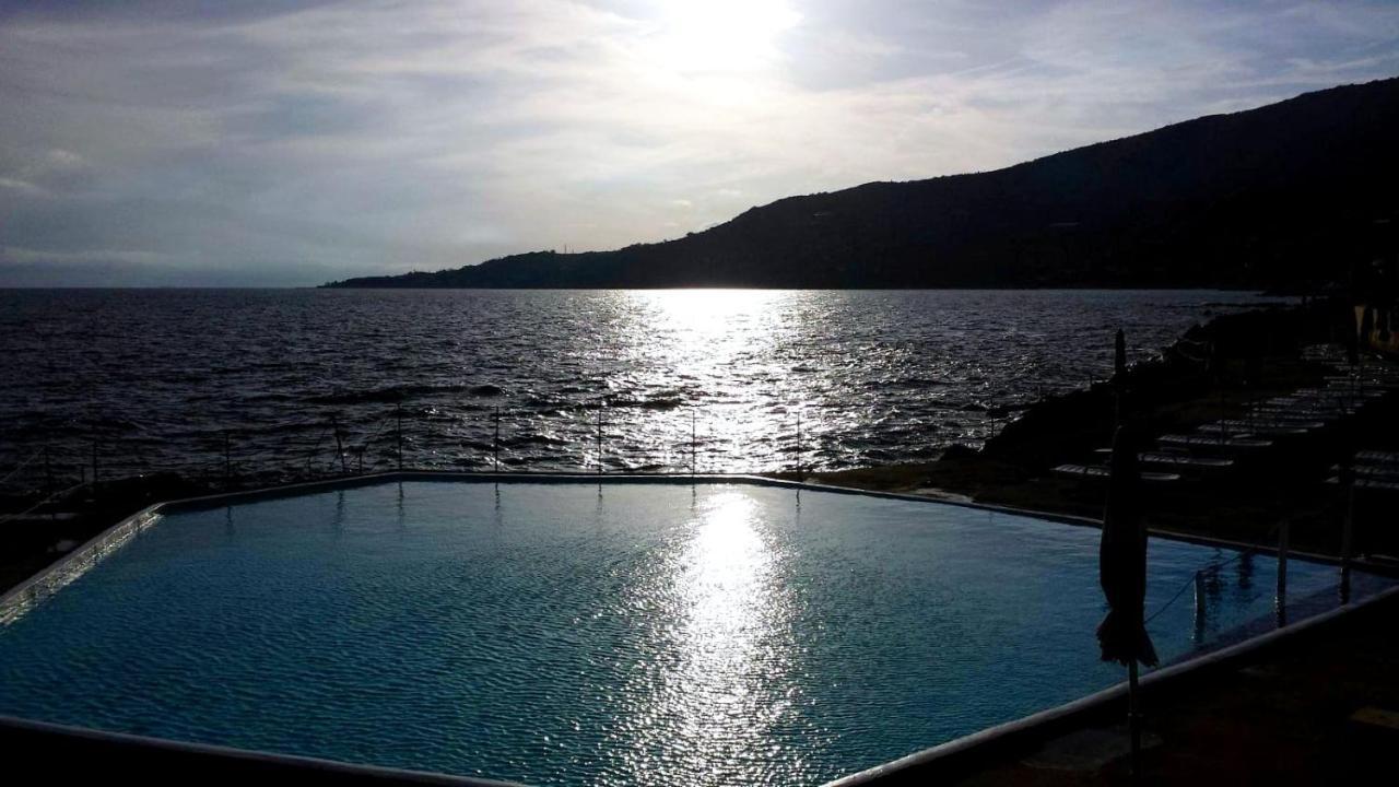 אוספדלטי Hotel La Perla Del Capo מראה חיצוני תמונה